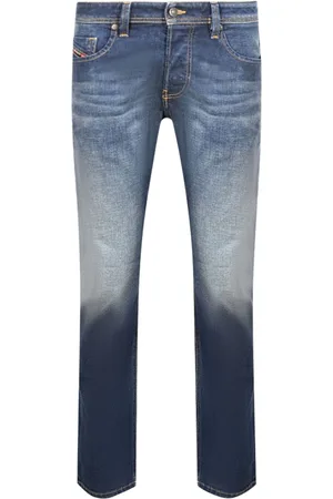 Diesel Larkee-X Straight Fit Stone Washed donkerblauwe jeans