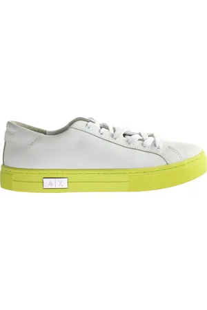Emporio Armani Exchange Vrouwen Off White Trainers