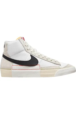 Nike Blazer Mid Pro Club witte sneakers