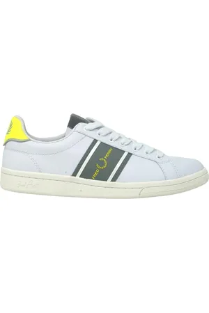 Fred Perry B9280 134 B721 lederen witte sneakers