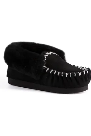 Aus Wooli "Waterloo" Australia Hand Stitched Womens Sheepskin Moccasin