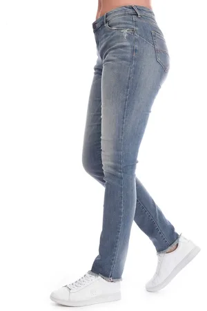 Emporio Armani Dames J23 Slim-Fit Jeans in Denim