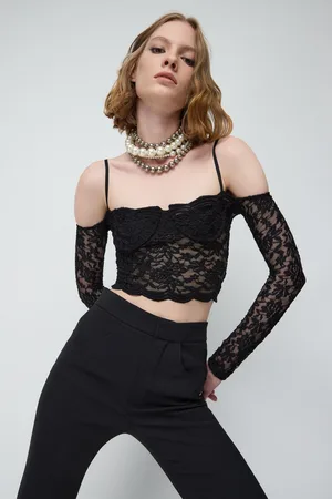No Matter What Apparel Kant Crop Top met Lange Dunne Bandjes
