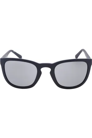 Calvin Klein Smoke Lens mat marineblauwe zonnebril