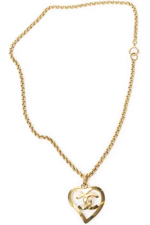 CHANEL CC Heart Pendant Necklace Ketting