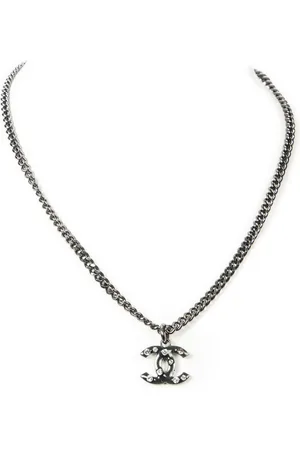 CHANEL CC Rhinestone Pendant Necklace Ketting