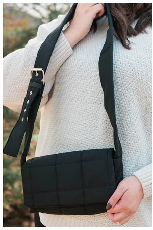 Azura Exchange Zwarte Verstelbare Brede Schouderband Gequiltte Puffer Crossbody Tas