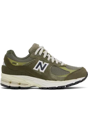 New Balance Green 2002R Sneakers