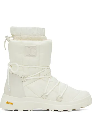 Low Classic White Padding Boots
