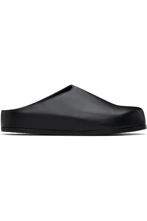 STUDIO NICHOLSON Wearing Slip-on Loafers