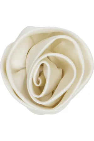 Sophie Buhai SSENSE Exclusive Off-White Satin Rose Silk Hair Tie