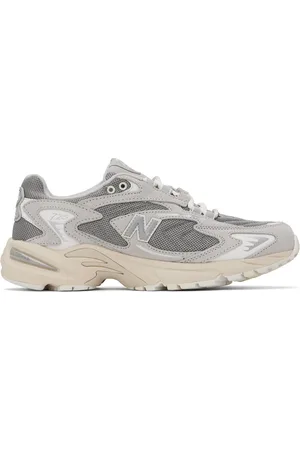 New Balance Gray 725V1 Sneakers