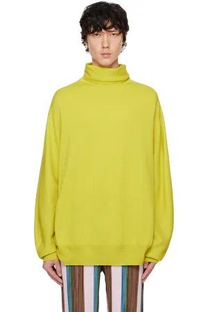 Issey Miyake Yellow Wool Smooth Knit Turtleneck