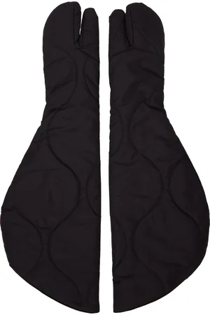 PLEATS PLEASE ISSEY MIYAKE Black Asteroid Mitts