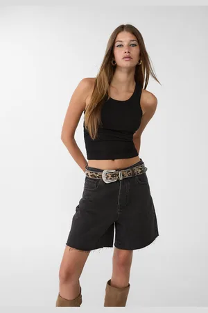 Stradivarius Short met lage taille 32
