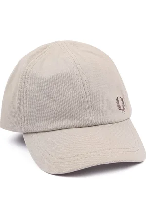 Fred Perry Pet Logo