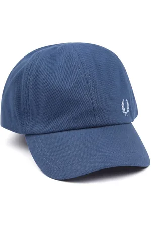 Fred Perry Pet Logo