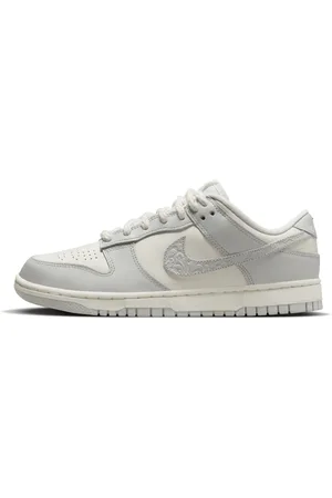 Nike Dunk low needlework