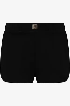 NIKKIE. Bangalore short