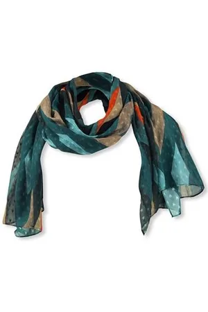 Lizzy & Coco Opal shawl-crossing