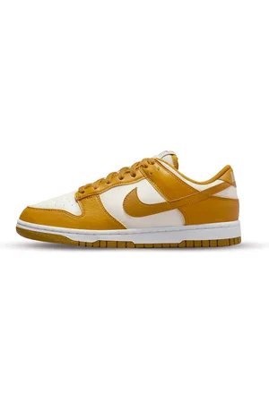 Nike Dunk low next nature light curry (w)