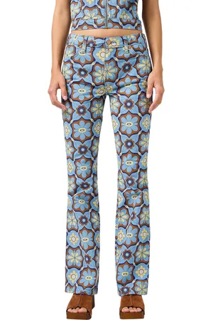 Wrangler Mid rise boot medallion blue jeans