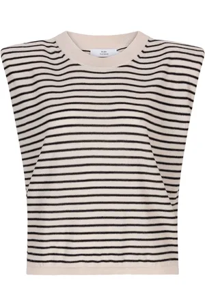 Ruby Tuesday Top zonder mouw t502-376