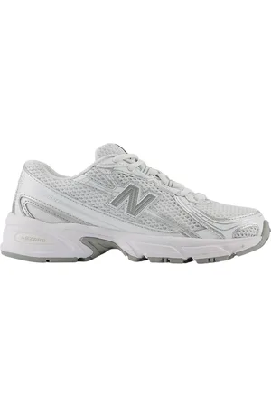 New Balance 740 sneaker