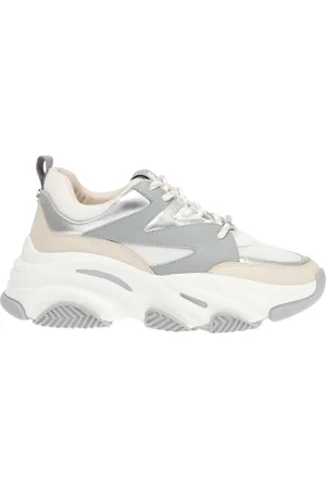 Steve Madden Progressive sneaker