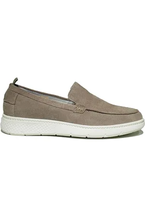 Australian Footwear Cantona
