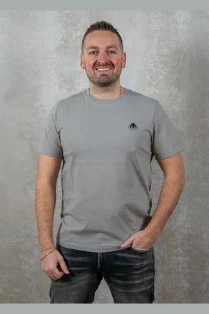 Moose Knuckles Crescent tee
