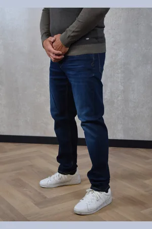 Petrol Industries Russel-classic tapered fit