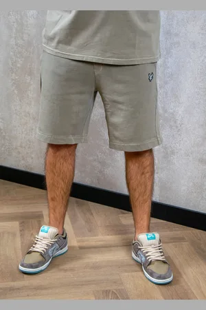 Lyle & Scott Natural dye sweat short