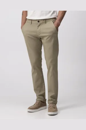 Campbell Henry chino