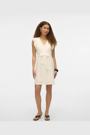 VERO MODA Vmthas sl short v-neck dress jrs ga