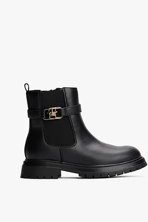 Tommy Hilfiger Chelsea boot met metalen details en profielzool