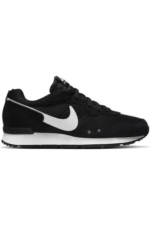 Nike Venture Runner Women Sneakers