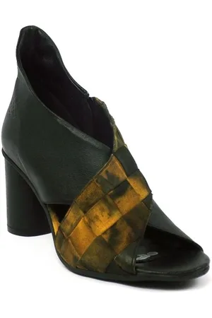 Papucei Nasti Pumps