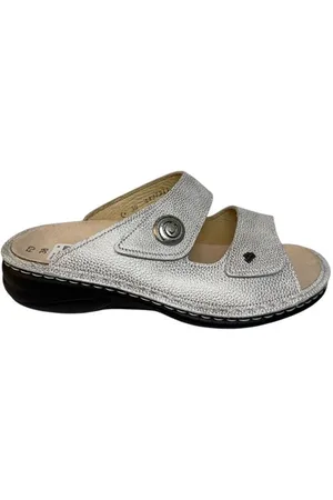 Finn Colina Natural Slippers