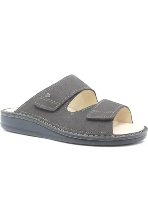 Finn Riad Slippers