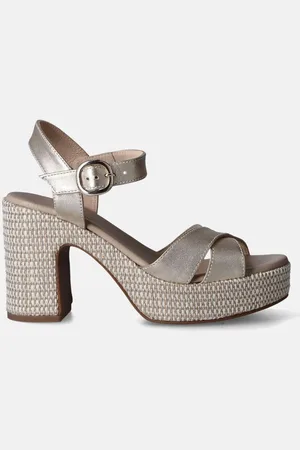 Nero Giardini Gouden Sandalen met blokhak