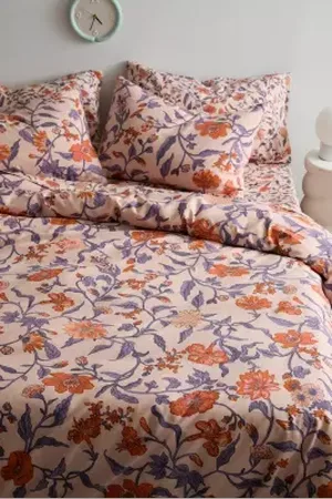 Urban Outfitters Ensemble de Couette Florale Ella Vine par en taille: King
