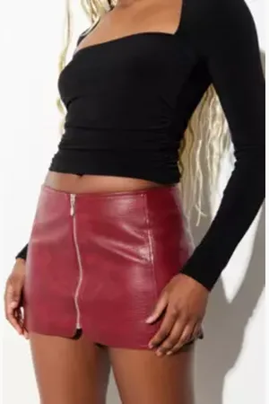 Urban Outfitters Mini-jupe UO Nova en simili croco par en taille: XS