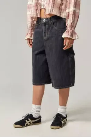 BDG Astrid Longline Rayures Grises Lavées Jorts en taille: 32