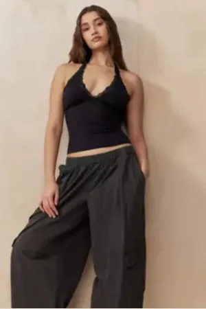 Out From Under Lace Halter Top en taille: XL