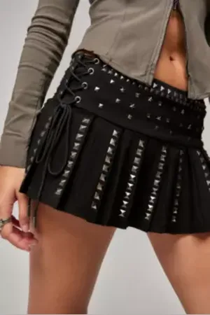 Jaded London Jupe Micro Cloutée en taille: Medium