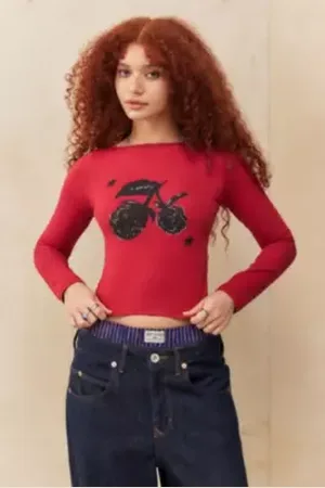 Motel Haut Ambon Berry UO Exclusif en taille: Medium