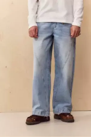 BDG Neo Light Wash Twist Jeans en taille: 30 l 30 L