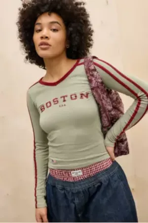 Urban Outfitters T-shirt à manches longues et col en V UO Boston par en taille: XS