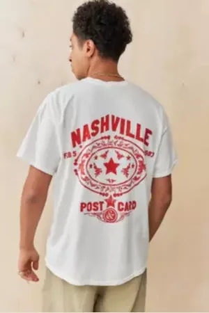 Urban Outfitters T-shirt carte postale UO Nashville par en taille: XS